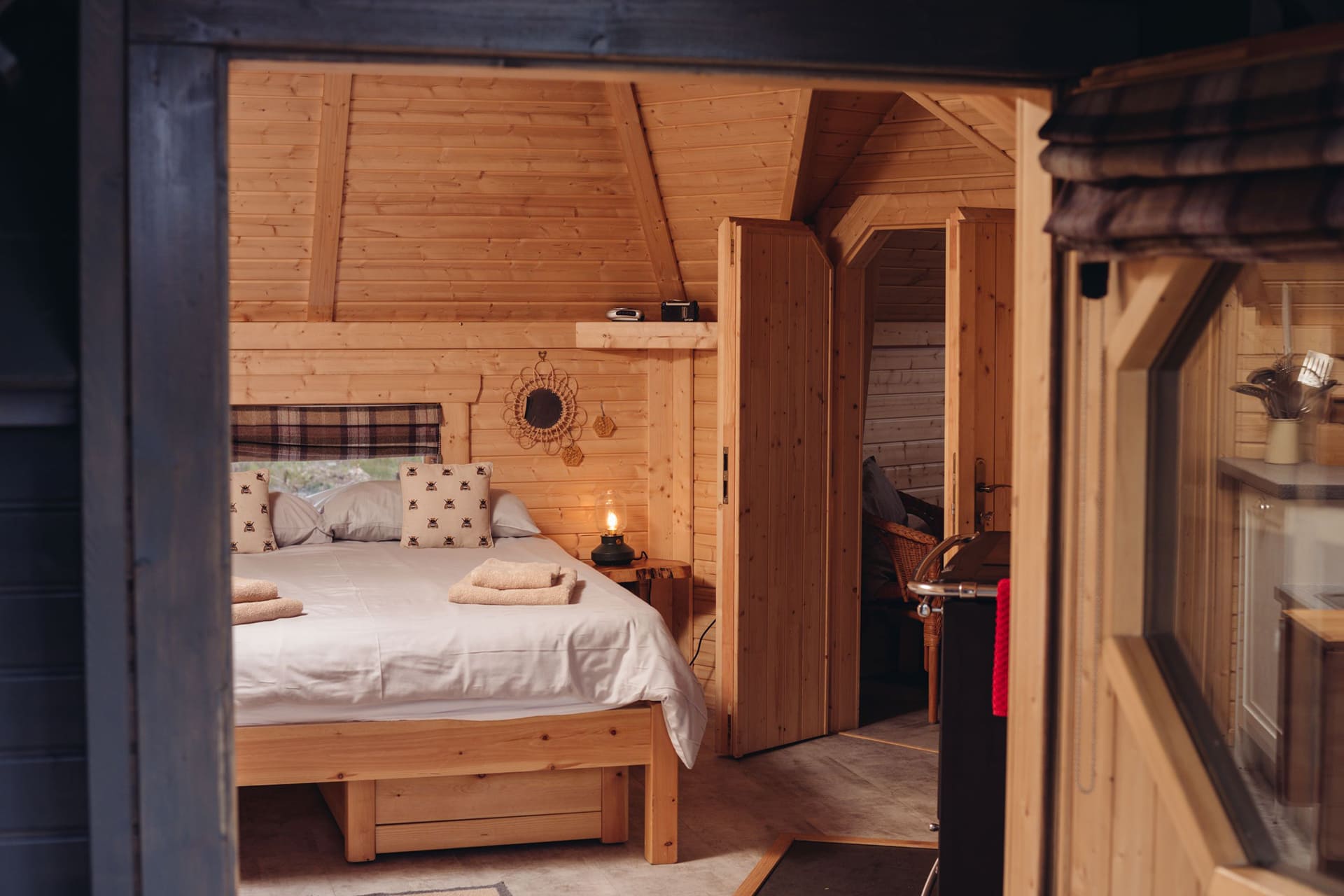 beekeepers bothy 4